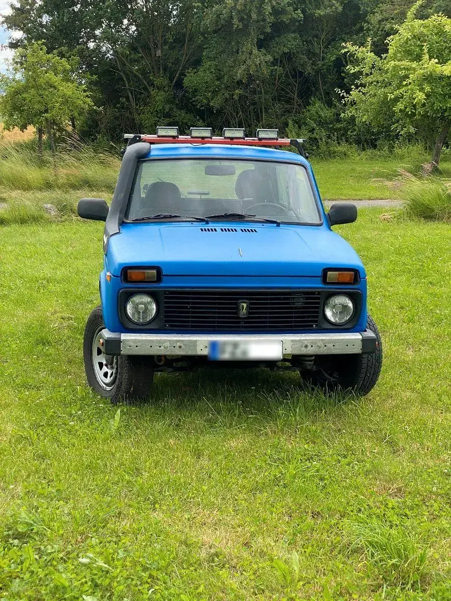 Gebraucht Lada niva 82 PS (60 kW) 2007 Blau SUV