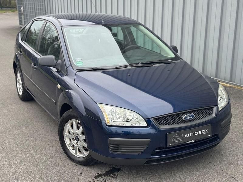 Gebraucht Ford Focus 101 PS (74 kW) 2005 Blau Limousine