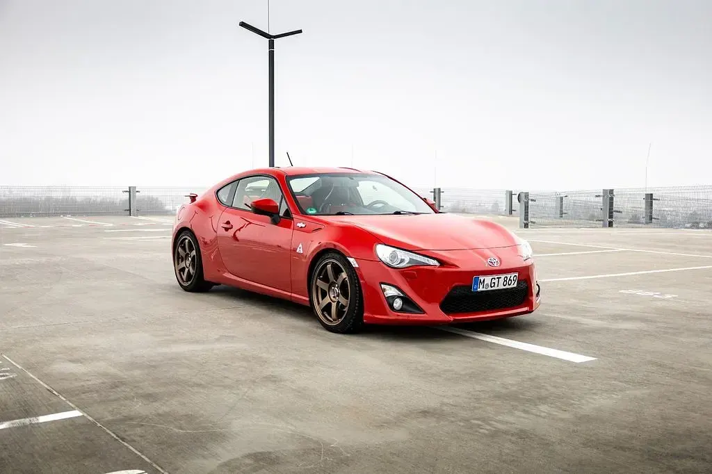 Gebraucht Toyota GT86 GT 200 PS (147 kW) 2012 Rot Coupé