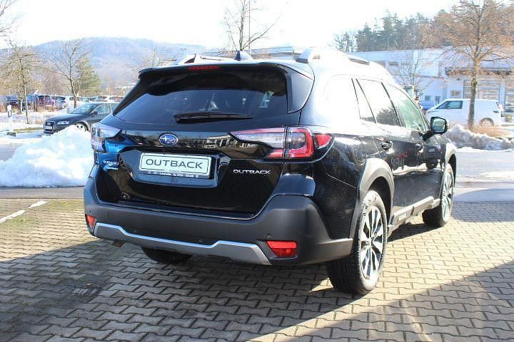 Gebraucht Subaru Outback Platinum 169 PS (124 kW) 2024 Schwarz Limousine