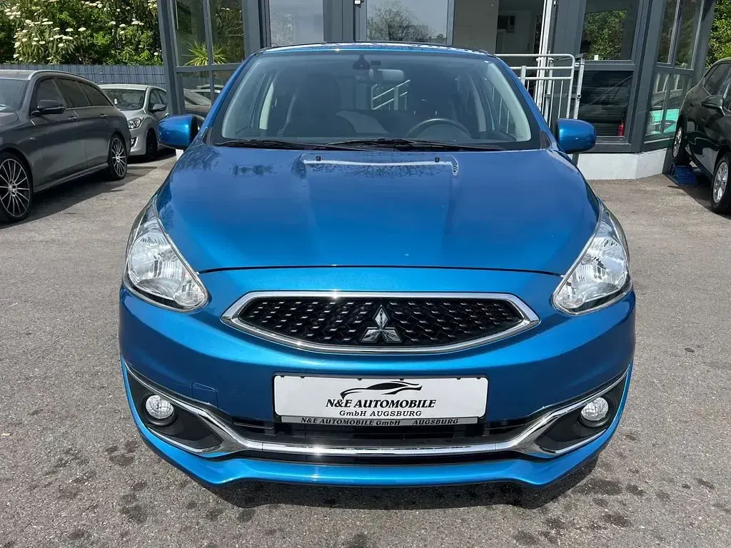 Gebraucht Mitsubishi Space Star Diamant Edition 80 PS (58 kW) 2017 Blau Kleinwagen