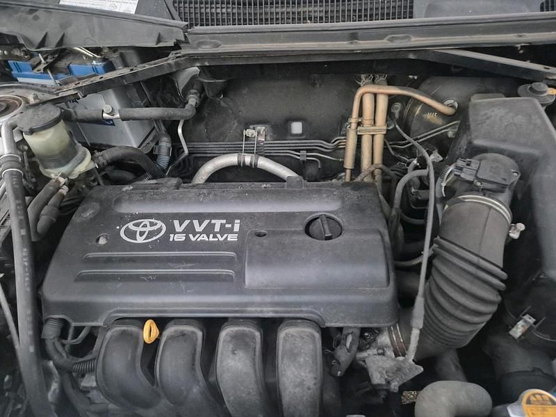 Silber Gebraucht 2002 Toyota RAV4 SUV | 3.600 € (Guter Preis) - Bild 1/4