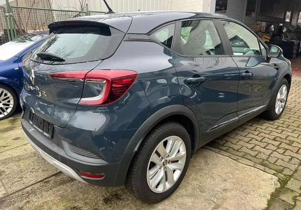 Gebraucht Renault Captur Experience 101 PS (74 kW) 2020 Grau SUV
