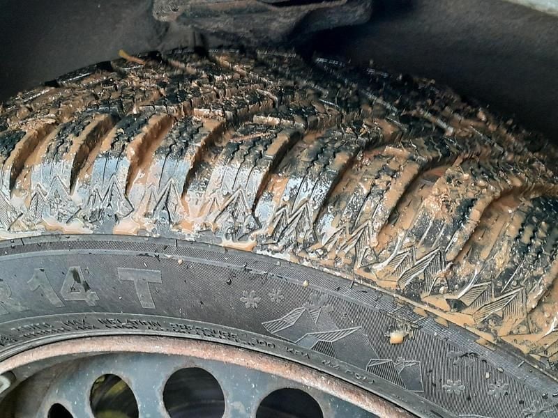 Gebraucht Subaru Justy 70 PS (51 kW) 2007 Silber Kleinwagen