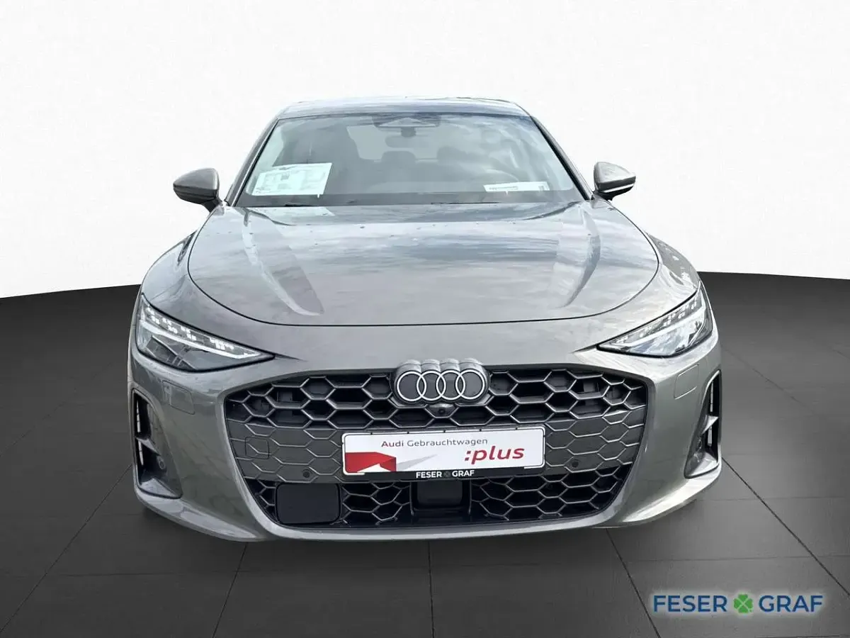 Gebraucht Audi A6 Advanced 204 PS (150 kW) 2025 Chronosgrau metallic Limousine