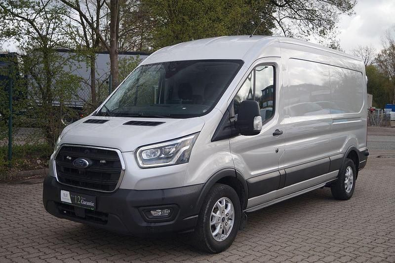 Second-hand Ford Transit 131 CP (96 kW) 2019 Argintiu Monovolum