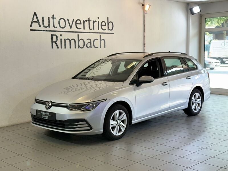 Silber Gebraucht 2022 VW Golf VIII Life Kombi | 16.690 € (Fairer Preis) - Bild 1/4