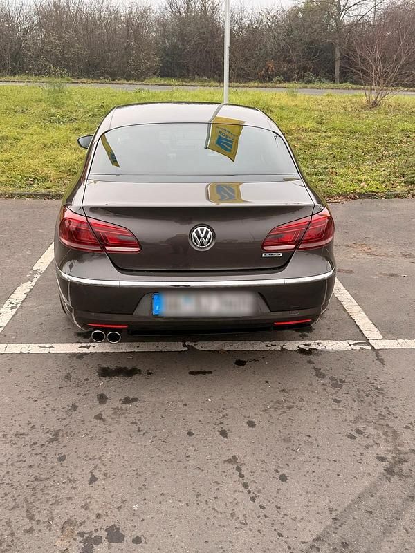 Gebraucht VW Passat 140 PS (102 kW) 2012 Braun Limousine