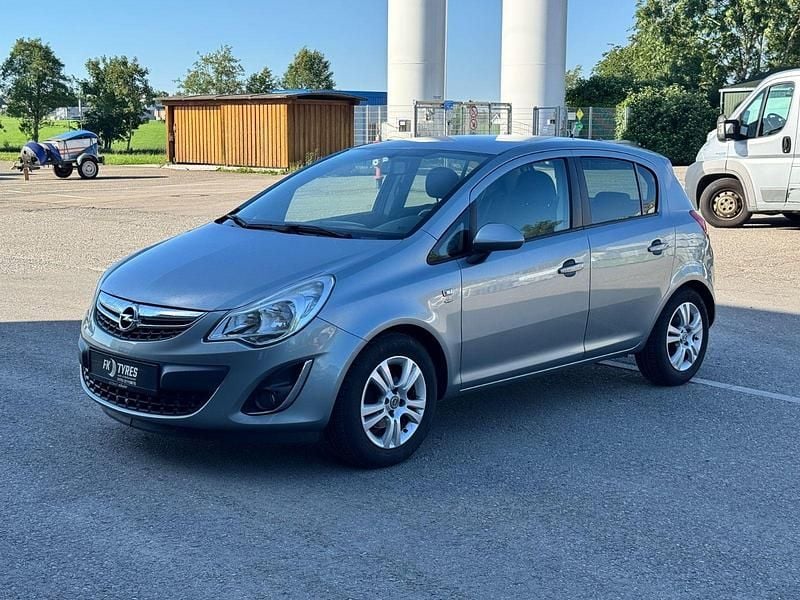 Silber Gebraucht 2011 Opel Corsa Satellite Kleinwagen | 4.400 € (Fairer Preis) - Bild 1/4