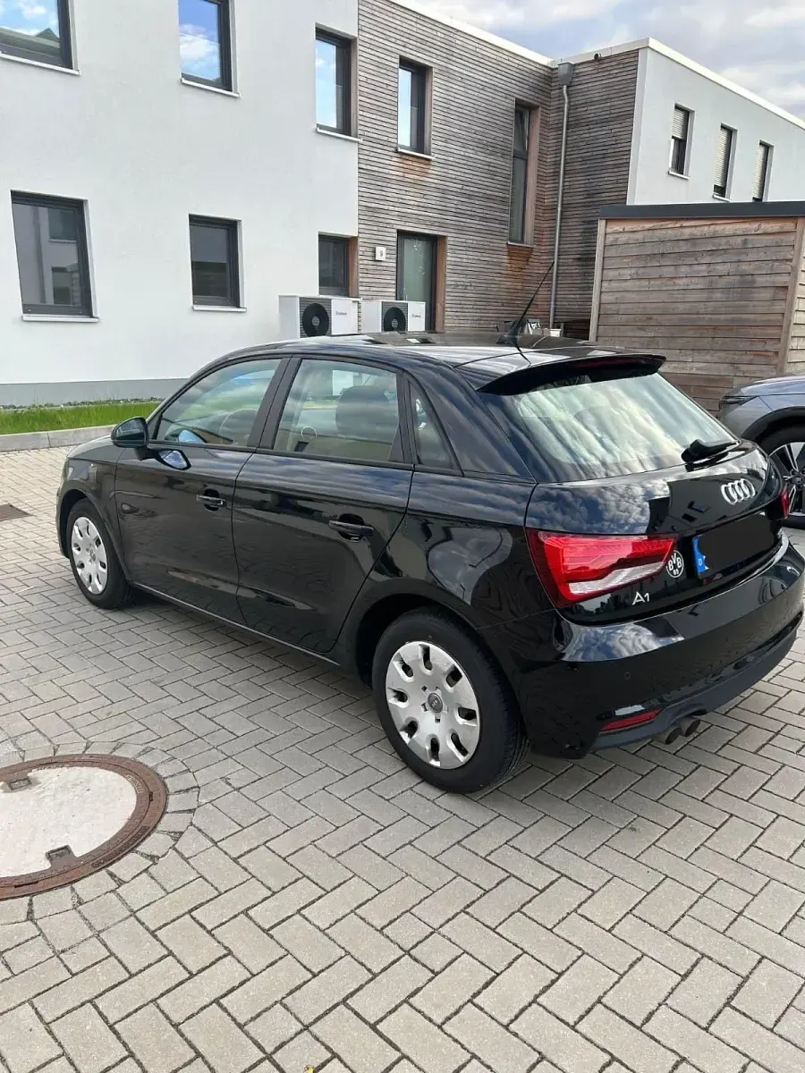 Gebraucht Audi A1 125 PS (91 kW) 2015 Schwarz Kleinwagen