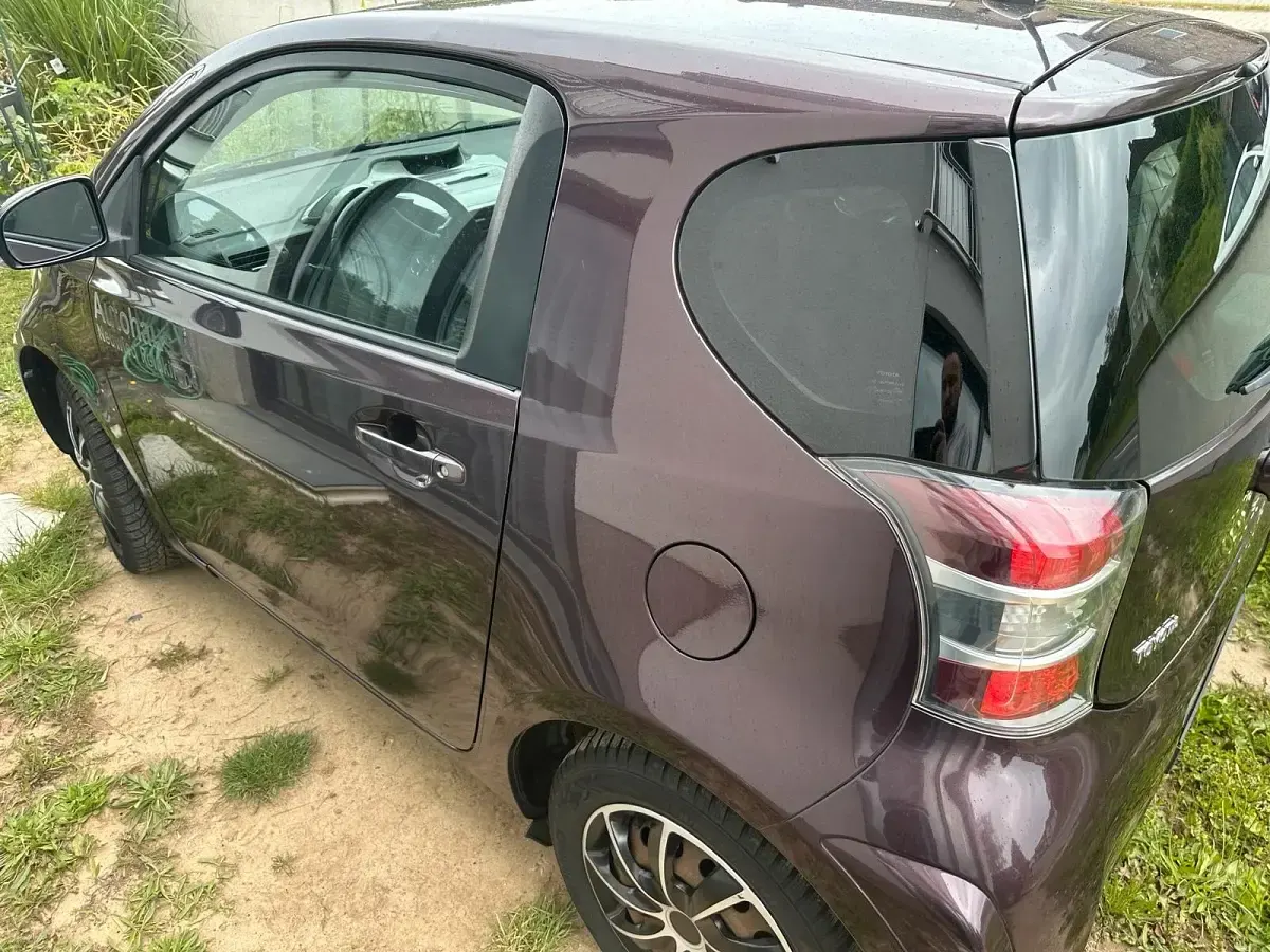 Gebraucht Toyota iQ 68 PS (50 kW) 2009 Schwarz Kleinwagen