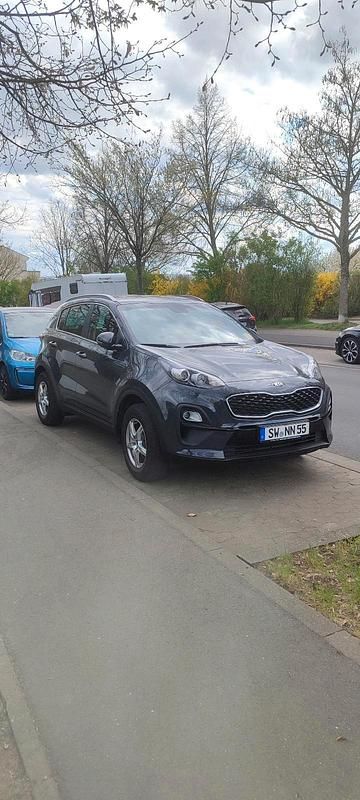 Grau Gebraucht 2020 Kia Sportage Vision SUV | 16.480 € (Guter Preis) - Bild 1/4