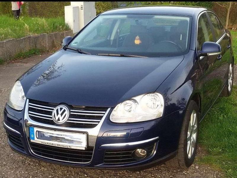 Blau Gebraucht 2008 VW Jetta Comfortline Limousine | 4.800 € (Teuer) - Bild 1/4