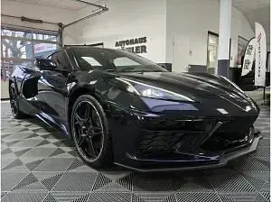 Neu Corvette C8 481 PS (353 kW) 2025 Schwarz (schwarz) Coupé