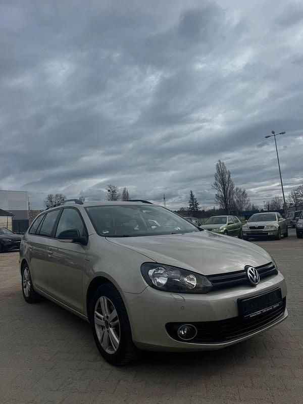 Gebraucht VW Golf VII Match 86 PS (63 kW) 2013 Silber Kombi