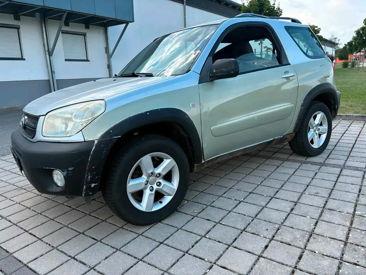 Gebraucht Toyota RAV4 150 PS (110 kW) 2004 SUV
