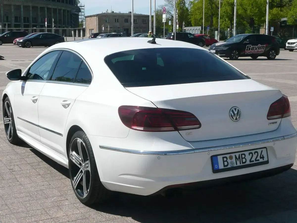 Usado VW CC 160 HP (117 kW) 2014 Branco Sedan