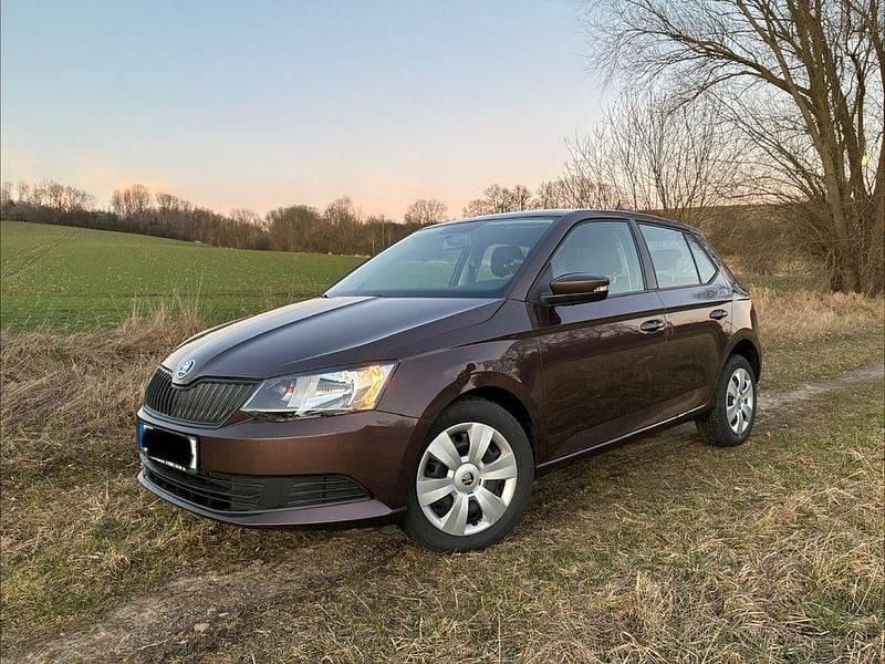 Gebraucht Skoda Fabia Cool Edition 60 PS (44 kW) 2016 Braun Limousine