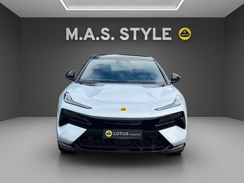 Neu Lotus Eletre 450 kW (612 PS) 2025 Zenith white SUV