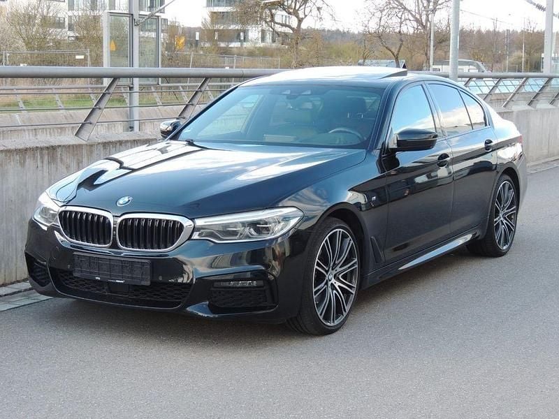 Gebraucht BMW 530 Performance 265 PS (194 kW) 2019 Black sapphire metallic Limousine
