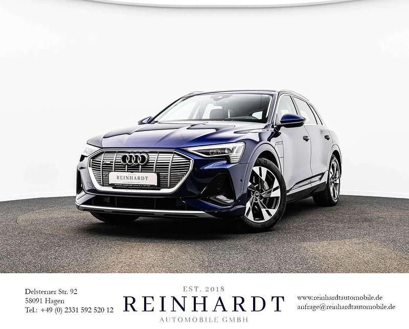 Navarrablau metallic Gebraucht 2022 Audi e-tron S-Line SUV | 38.090 € (Guter Preis) - Bild 1/1