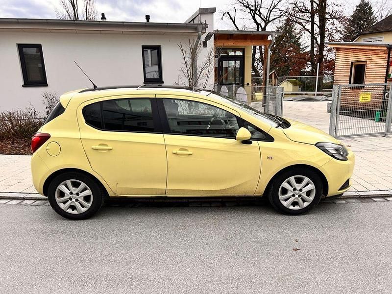 Gebraucht Opel Corsa Innovation 101 PS (74 kW) 2015 Gelb Kleinwagen
