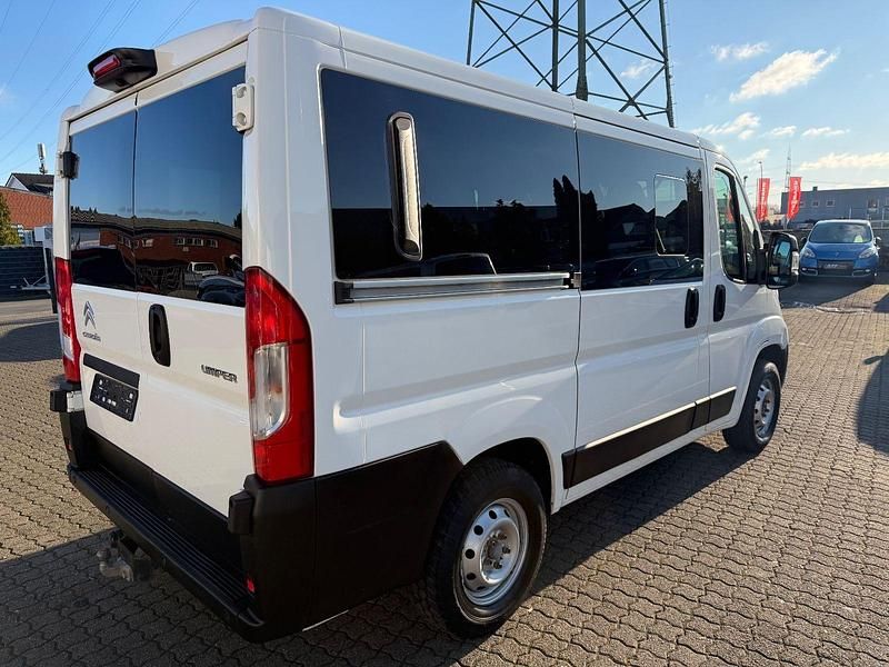 Second-hand Citroën Jumper Live 140 CP (102 kW) 2019 Alb Monovolum