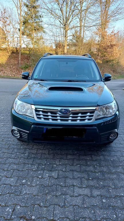 Gebraucht Subaru Forester Comfort 147 PS (108 kW) 2012 Grün SUV
