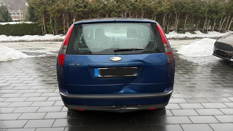 Gebraucht Ford Focus 101 PS (74 kW) 2006 Blau Kombi