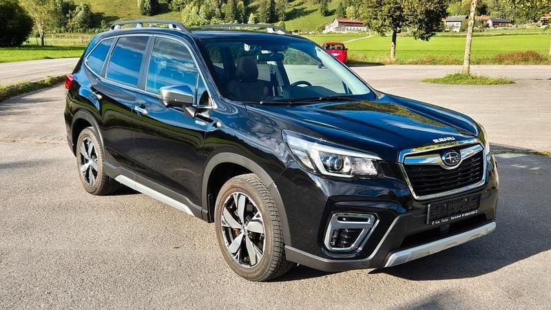 Schwarz Gebraucht 2020 Subaru Forester Platinum SUV | 28.600 € (Guter Preis) - Bild 1/4