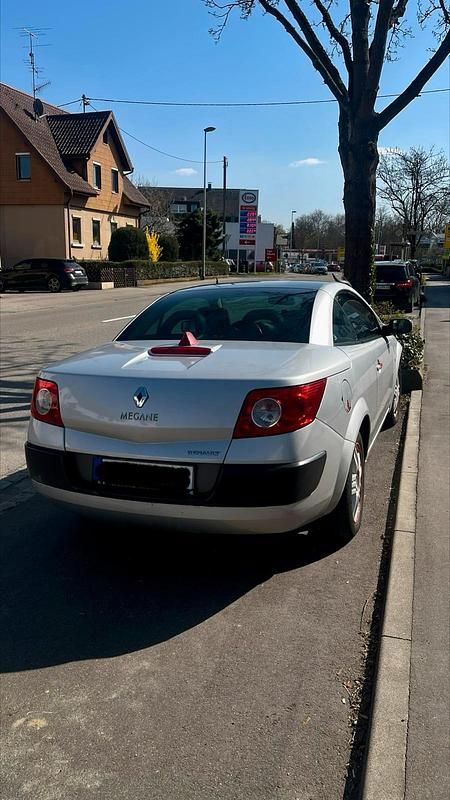 Gebraucht Renault Mégane II 98 PS (72 kW) 2006 Grau Limousine
