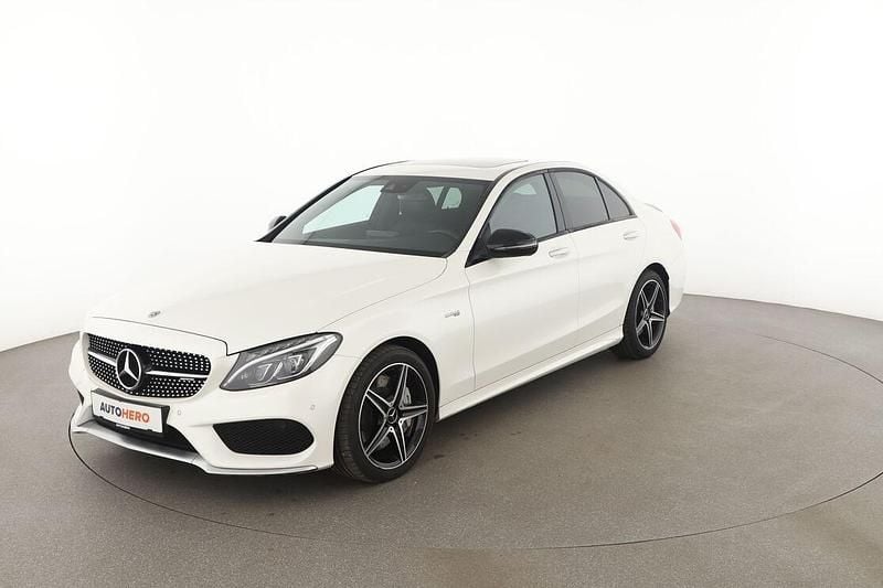 Weiß Gebraucht 2018 Mercedes C43 AMG AMG Limousine | 31.250 € (Guter Preis) - Bild 1/3