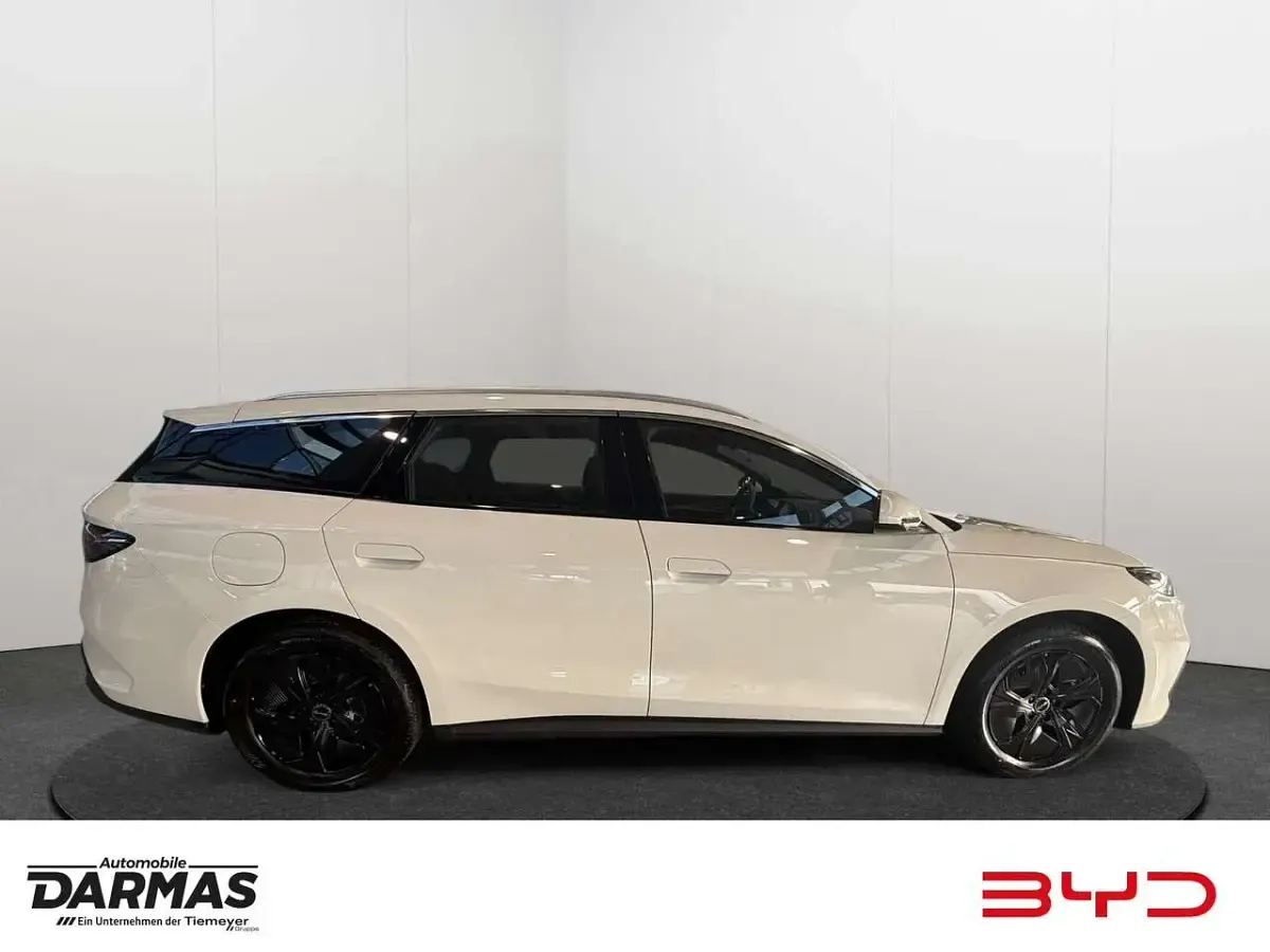 Ny BYD Seal Boost 184 HK (135 kW) 2025 Beige Stationcar