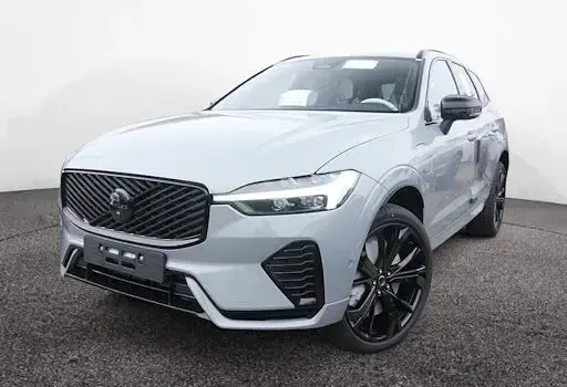 Neu Volvo XC60 Plus 455 PS (334 kW) 2025 Vapour grey SUV