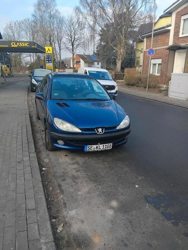 Blau Gebraucht 2003 Peugeot 206 Kleinwagen | 250 € (Superpreis) - Bild 1/4