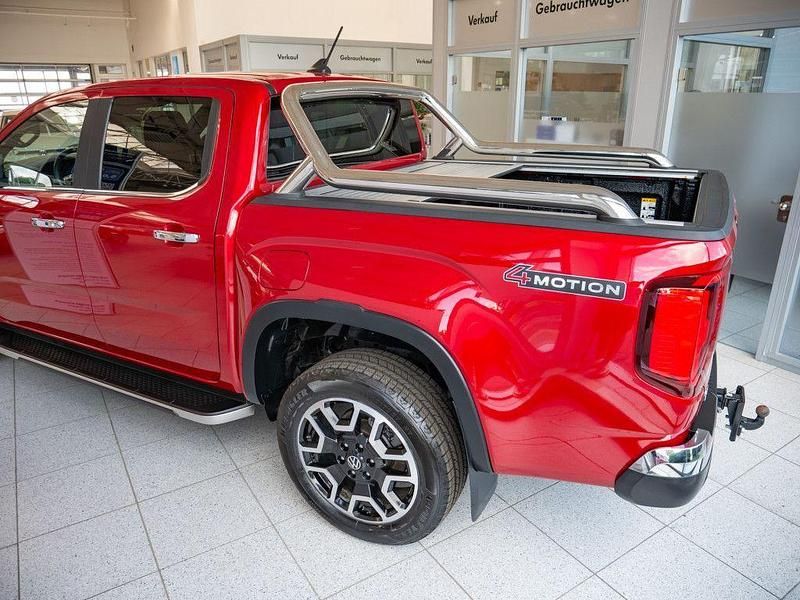 Gebraucht VW Amarok Style 241 PS (177 kW) 2023 Deep red metallic Pickup