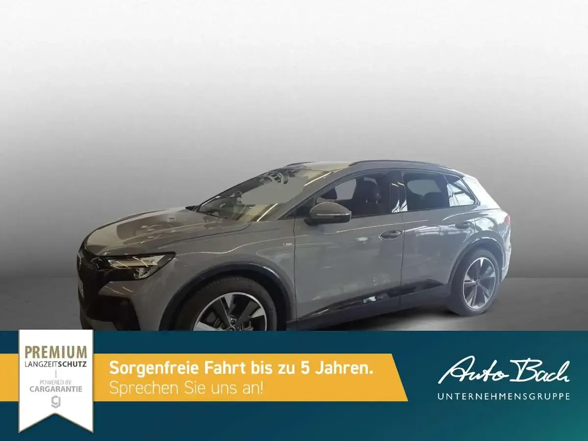 Gebraucht Audi Q4 e-tron Comfort 125 kW (170 PS) 2023 Kieselgrau SUV