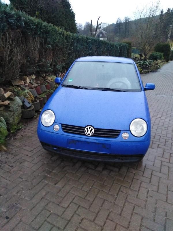 Blau Gebraucht 1998 VW Lupo Kleinwagen | 1.672 € (Fairer Preis) - Bild 1/3