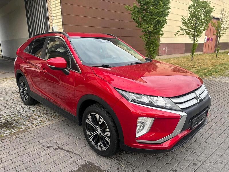 Rot Gebraucht 2018 Mitsubishi Eclipse Cross SUV | 12.499 € (Superpreis) - Bild 1/4