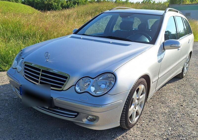 Silber Gebraucht 2005 Mercedes C230 Avantgarde Kombi | 2.999 € (Fairer Preis) - Bild 1/4