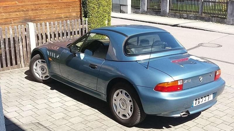Gebraucht BMW Z3 116 PS (85 kW) 1997 Blau Cabrio