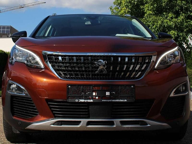 Gebraucht Peugeot 3008 Access 131 PS (96 kW) 2019 Cuprite metallic SUV