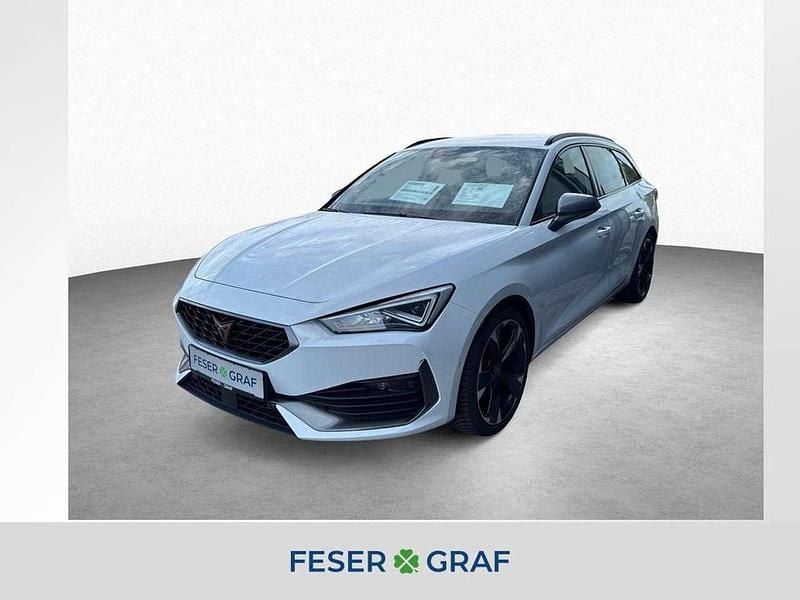 Weiss Gebraucht 2024 Cupra Leon Kombi | 29.450 € (Guter Preis) - Bild 1/4