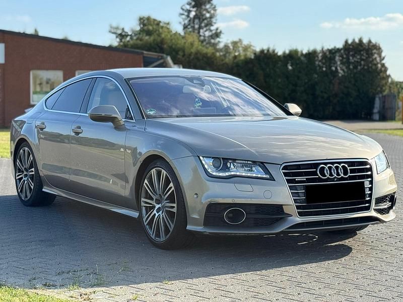 Beige Gebraucht 2013 Audi A7 Sportback Kleinwagen | 12.500 € (Superpreis) - Bild 1/4