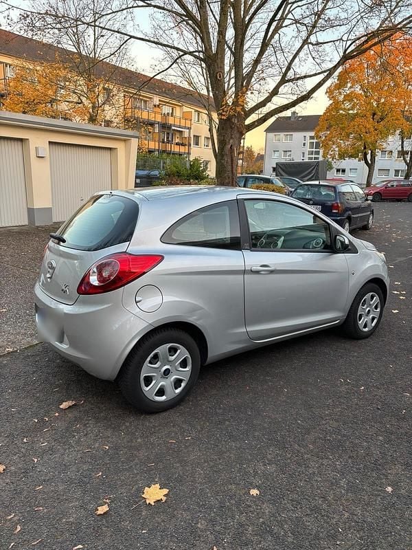 Gebraucht Ford Ka Champions Edition 69 PS (50 kW) 2013 Silber Kleinwagen