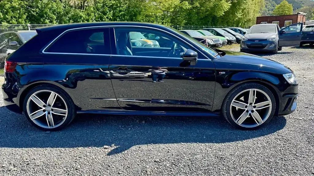 Gebraucht Audi A3 S-Line 179 PS (131 kW) 2015 Mythosschwarz metallic Coupé
