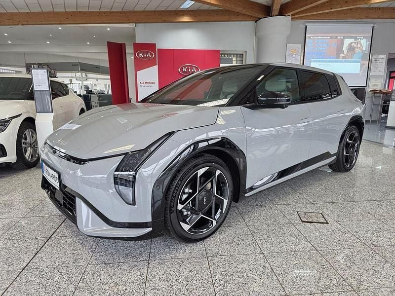 Neu Kia EV4 Comfort 150 kW (204 PS) 2026 Grau Limousine