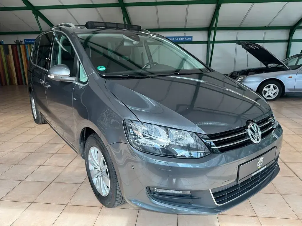 Gebraucht VW Sharan Cup 177 PS (130 kW) 2015 Grau Van / Kleinbus