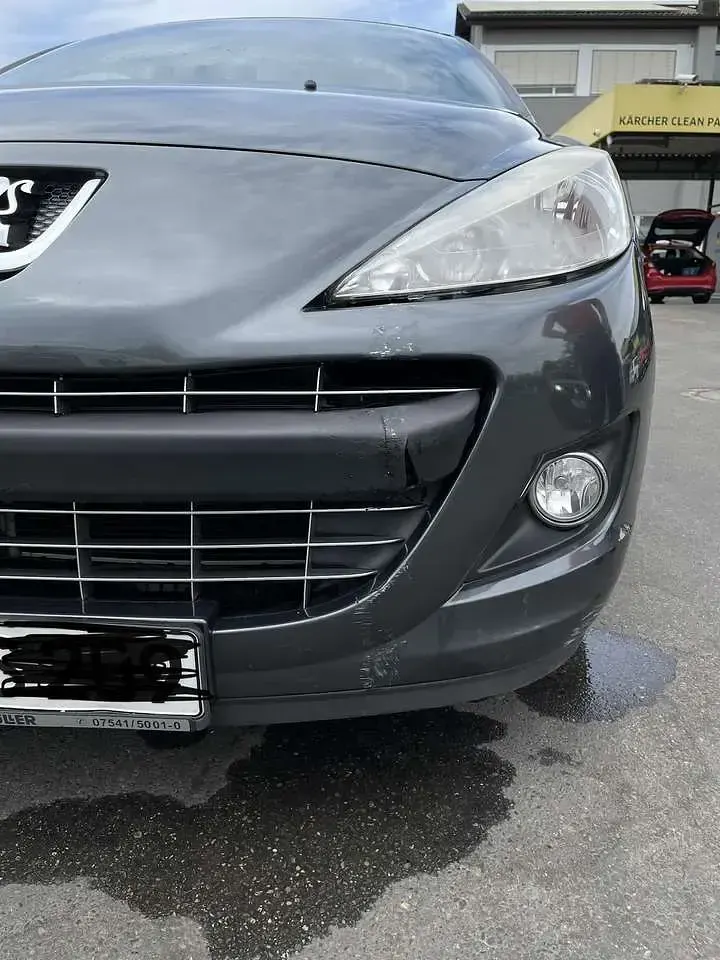 Gebraucht Peugeot 207 Premium 120 PS (88 kW) 2012 Grau Kleinwagen