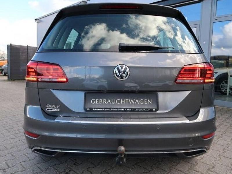 Gebraucht VW Golf VII Comfortline 2018 Grau